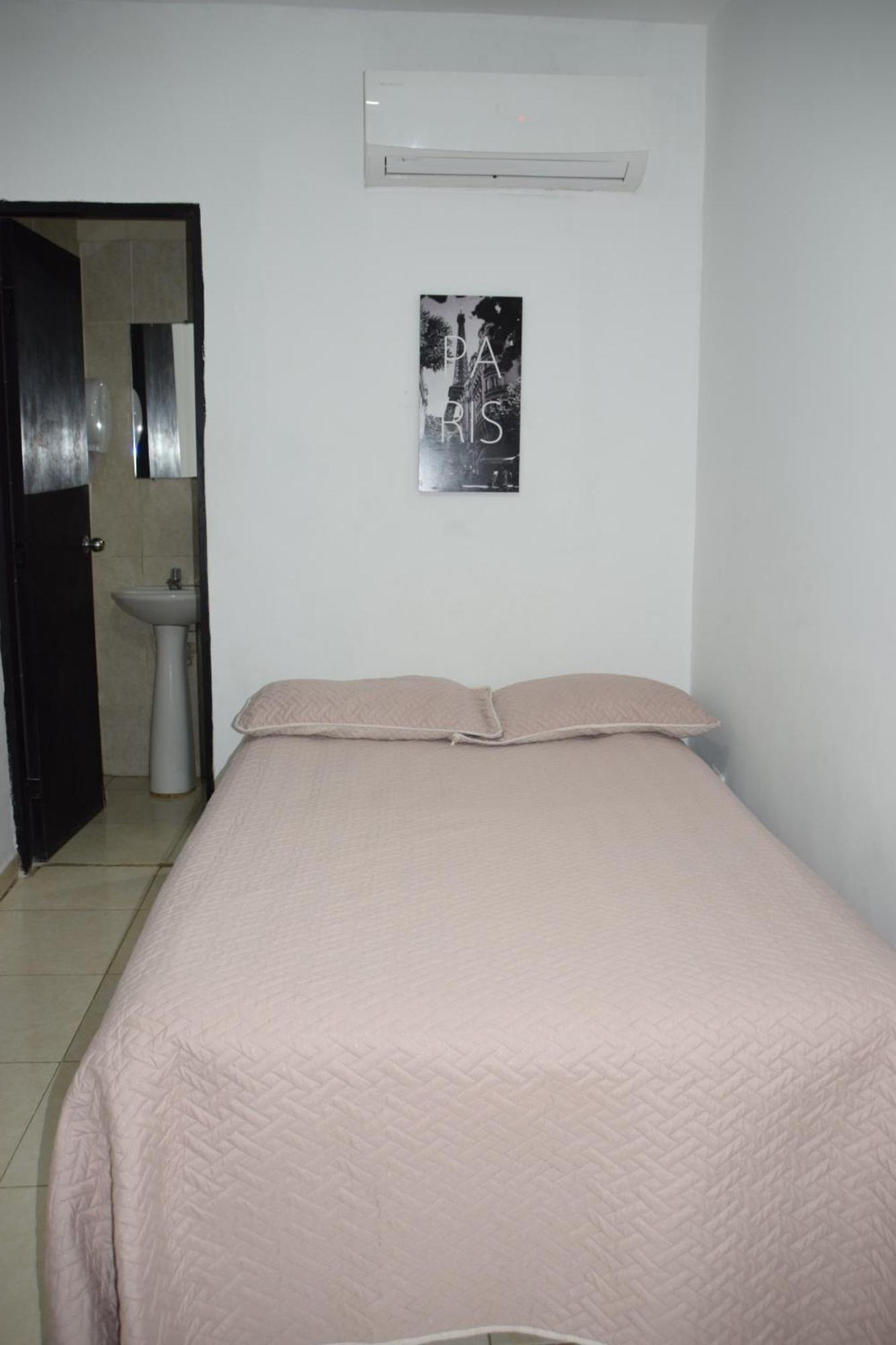 Hotel Barcelona Montería 外观 照片
